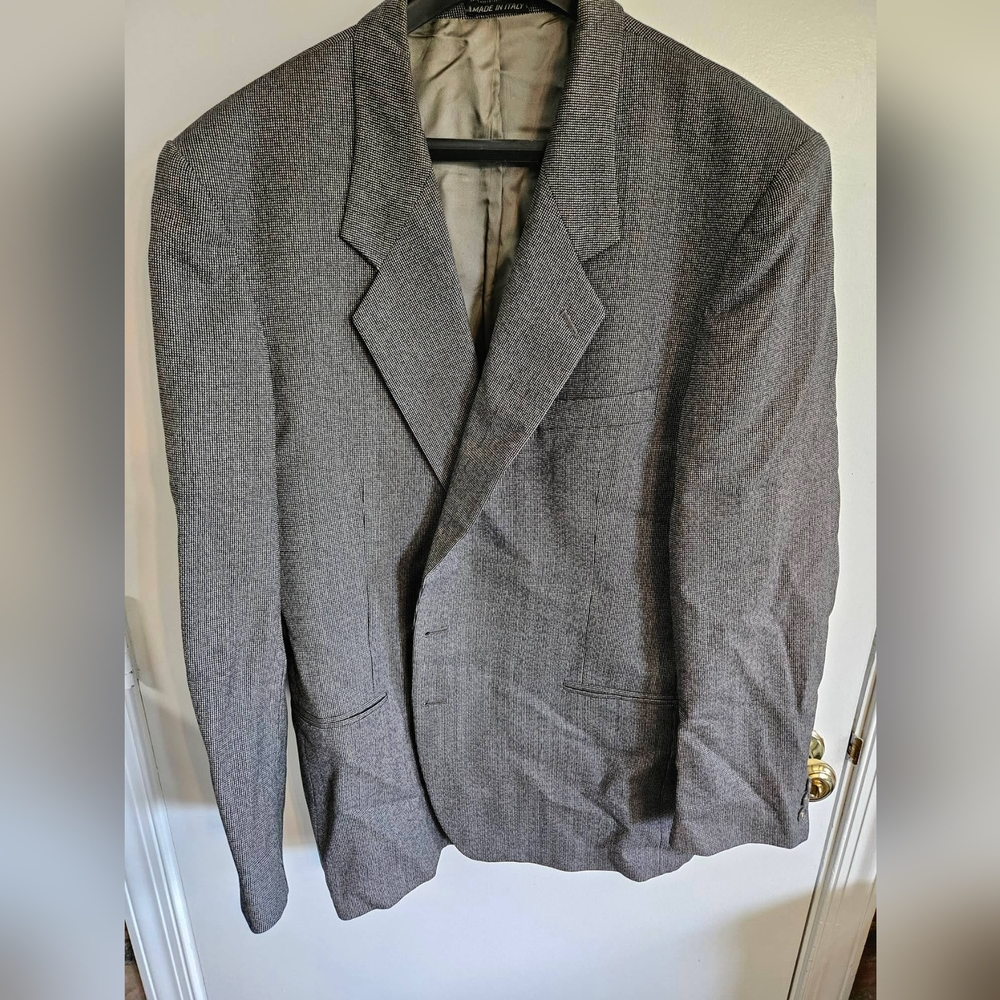 Italian wool light gray checked sport coat sz 44 L